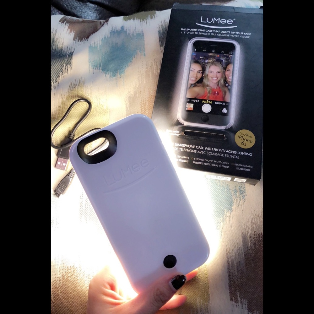 SOLD Lumee Case iPhone 6/6s